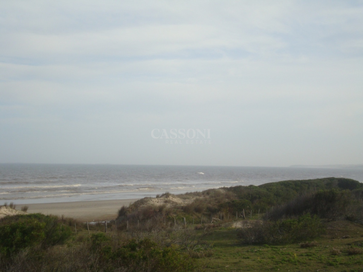 Campo Ref.4616 - Ultimas 70 Has con títulos, Única fracción con Costa al Mar Directo ! 