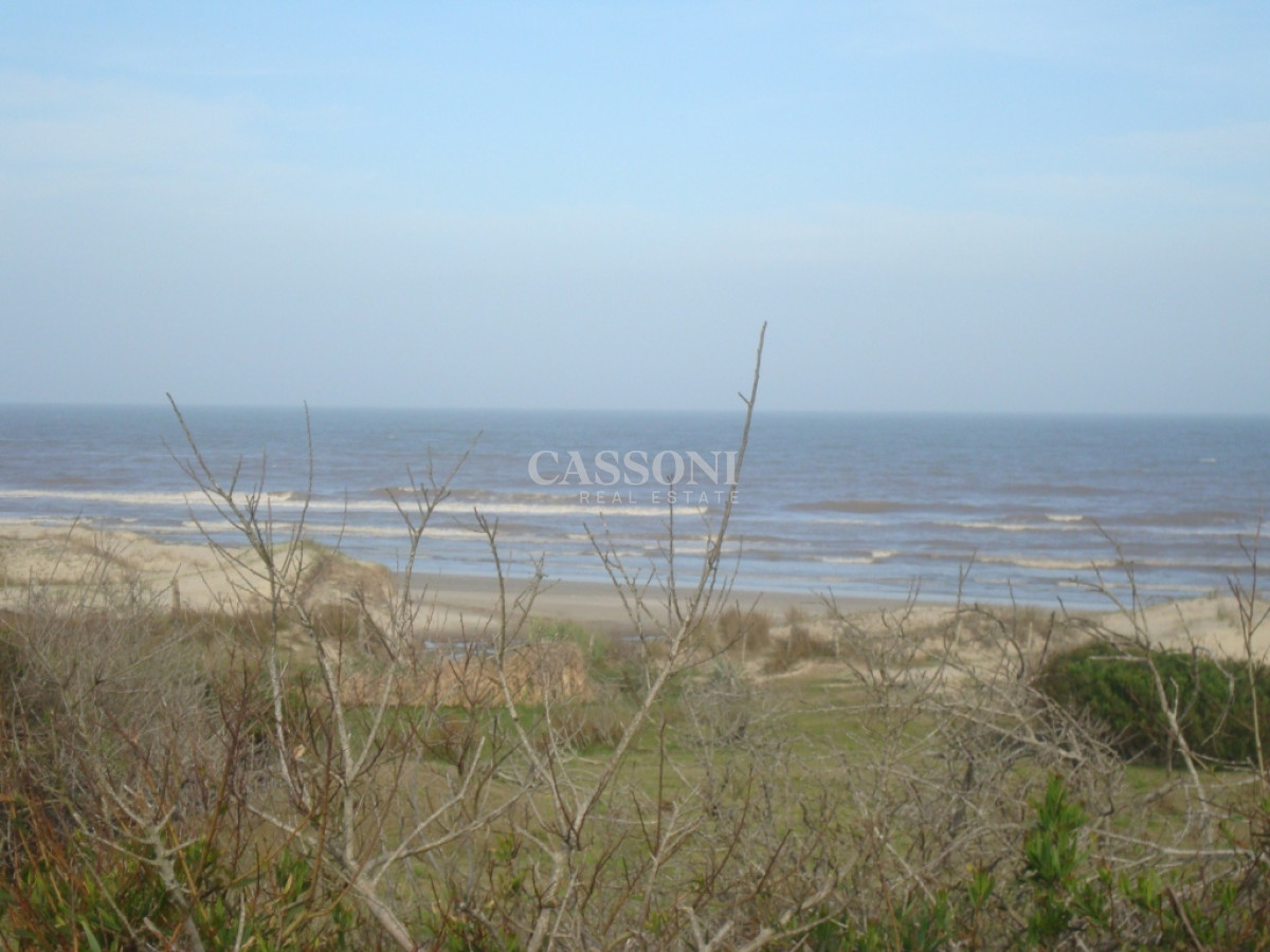 Campo Ref.4616 - Ultimas 70 Has con títulos, Única fracción con Costa al Mar Directo ! 