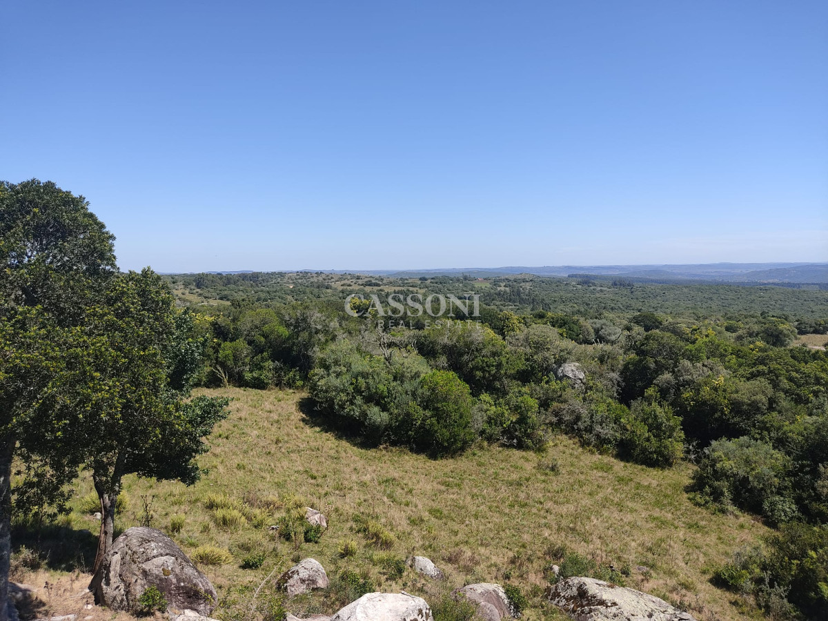 Campo Ref.4618 - Un lugar único en el punto mas alto del país, 76 Has Sierras, Paz y Vistas Increíbles !