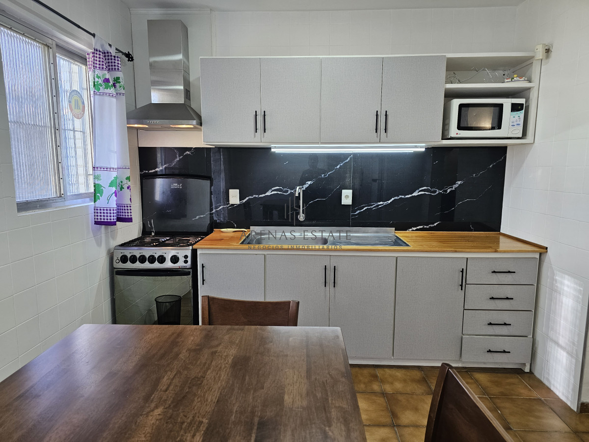 Casa ID.1843 - Vendo casa 4 dormitorios en zona Shopping, Punta del Este