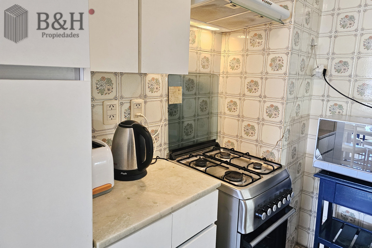 Apartamento ID.7903 - Vendo apartamento 2,5 dormitorios en playa mansa, complejo Lincoln Center, Punta del Este.