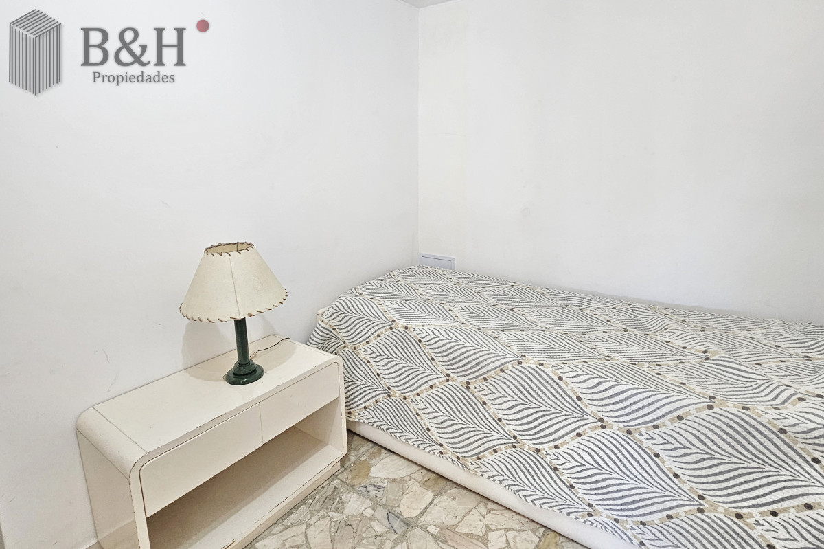 Apartamento ID.7903 - Vendo apartamento 2,5 dormitorios en playa mansa, complejo Lincoln Center, Punta del Este.