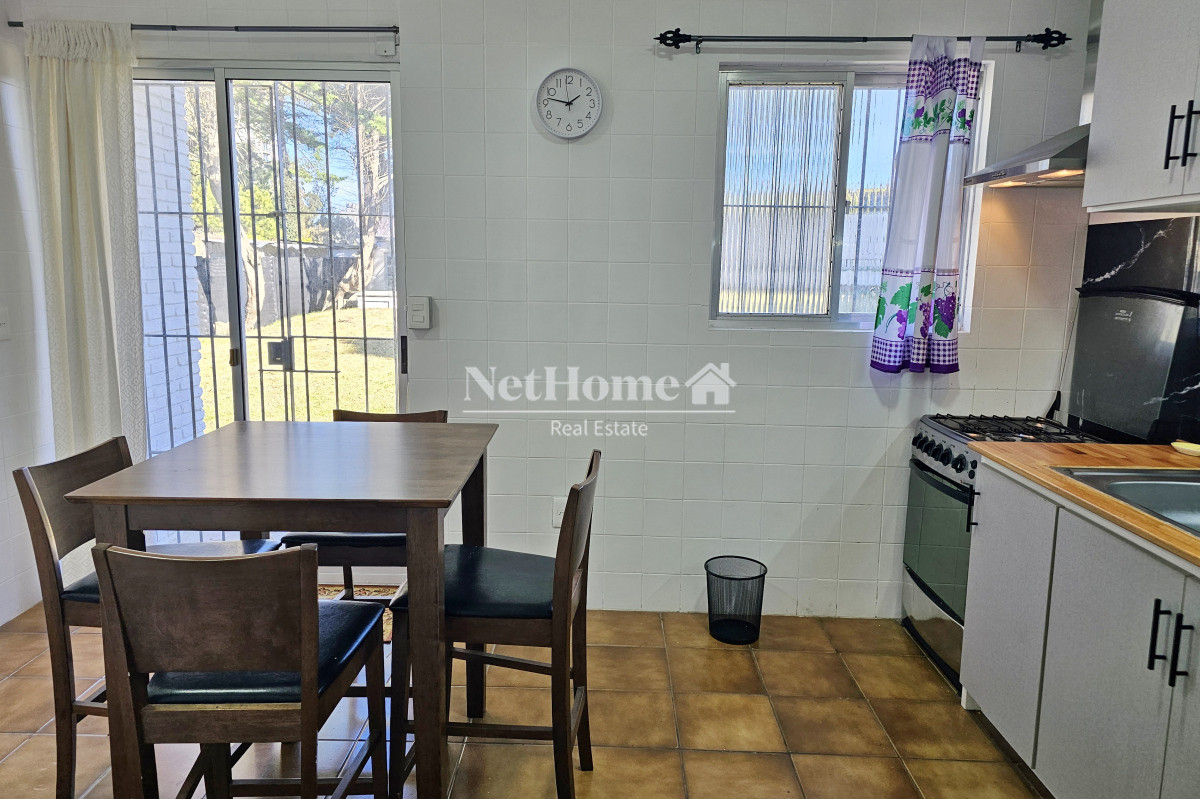 Casa ID.520 - Vendo casa 4 dormitorios en zona Shopping, Punta del Este
