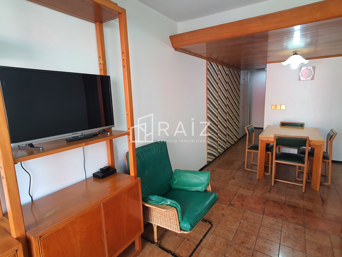 Apartamento ID.10989 - Venta de apartamento de 2 dormitorios en la península de Punta del Este 