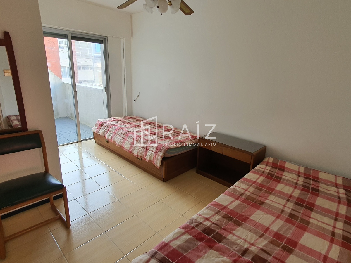 Apartamento ID.10989 - Venta de apartamento de 2 dormitorios en la península de Punta del Este 