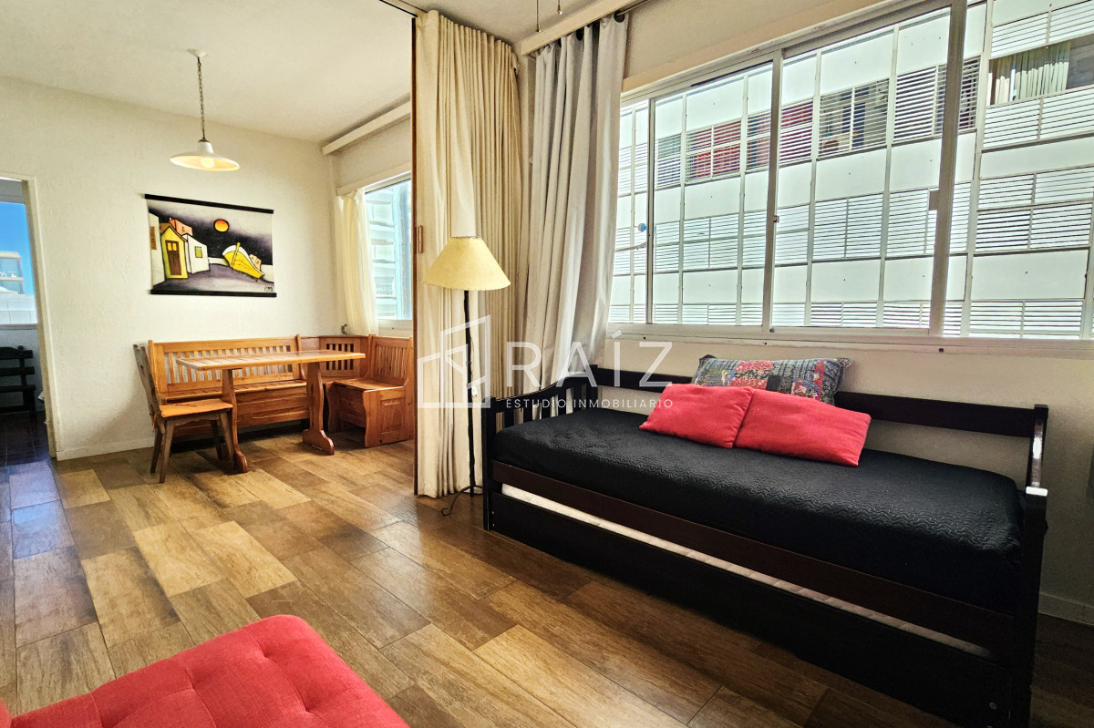 Apartamento ID.10749 - En venta partamento de 1 dormitorio en Península, Punta del Este