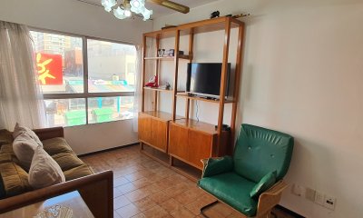 Venta de apartamento de 2 dormitorios en la península de Punta del Este