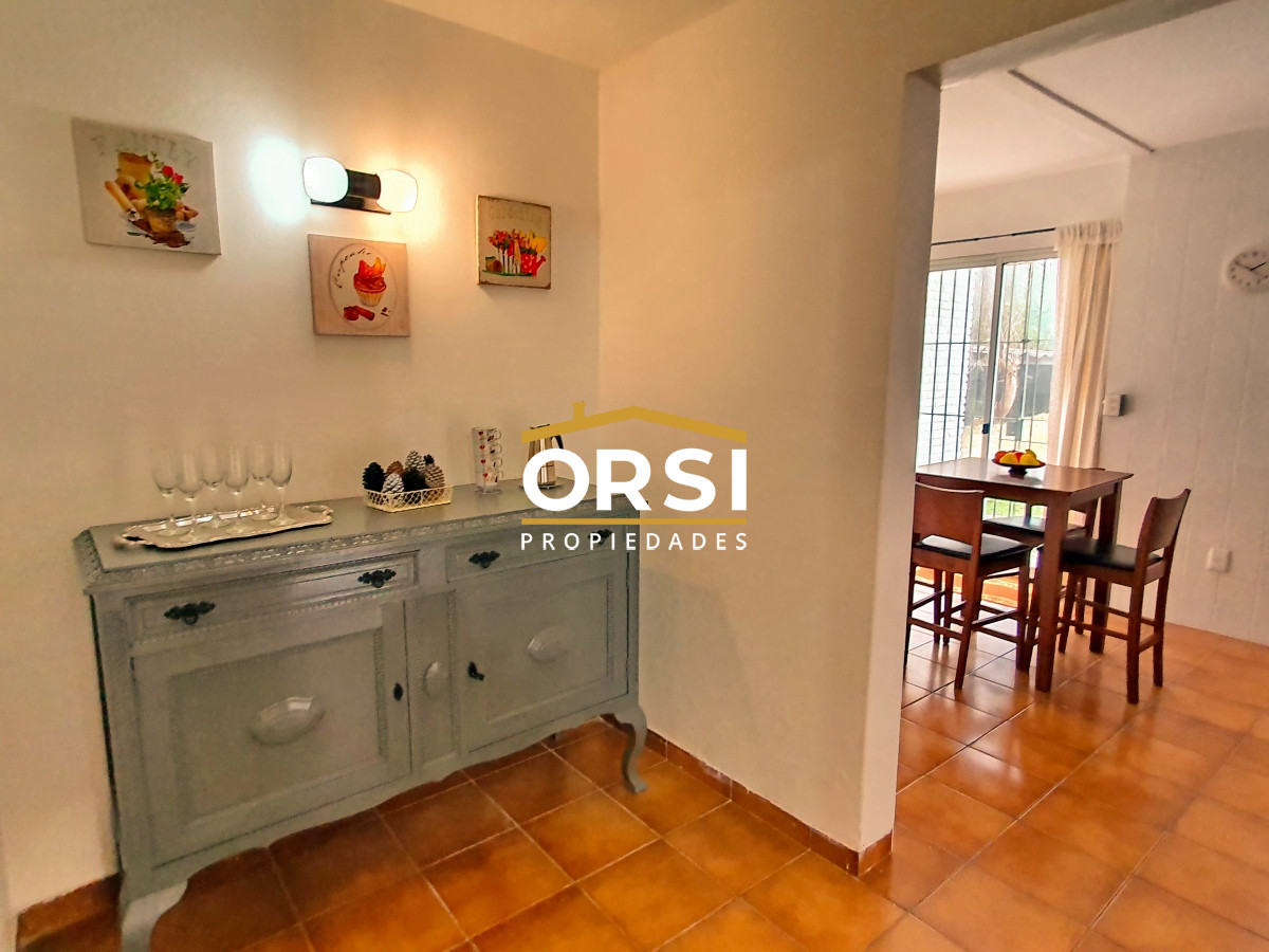 Casa ID.214 - Vendo casa 4 dormitorios en zona Shopping, Lugano, Punta del Este