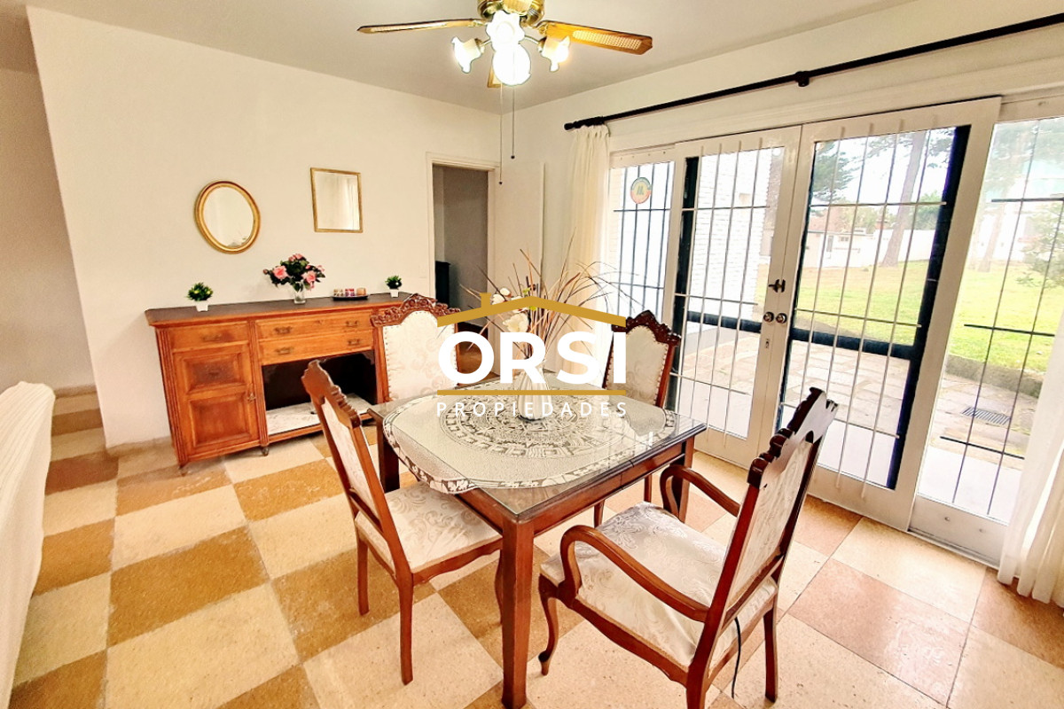 Casa ID.214 - Vendo casa 4 dormitorios en zona Shopping, Lugano, Punta del Este