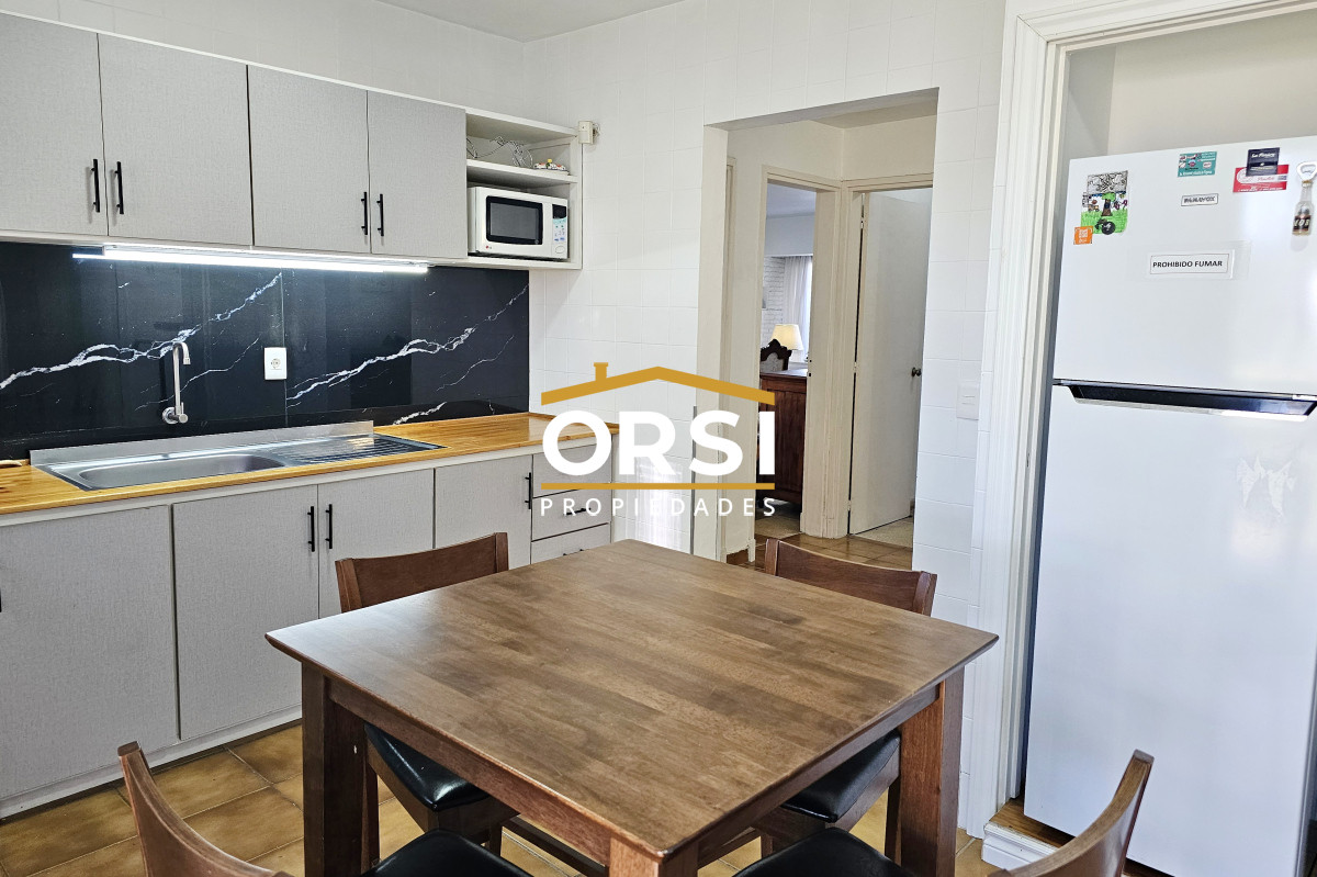 Casa ID.214 - Vendo casa 4 dormitorios en zona Shopping, Lugano, Punta del Este
