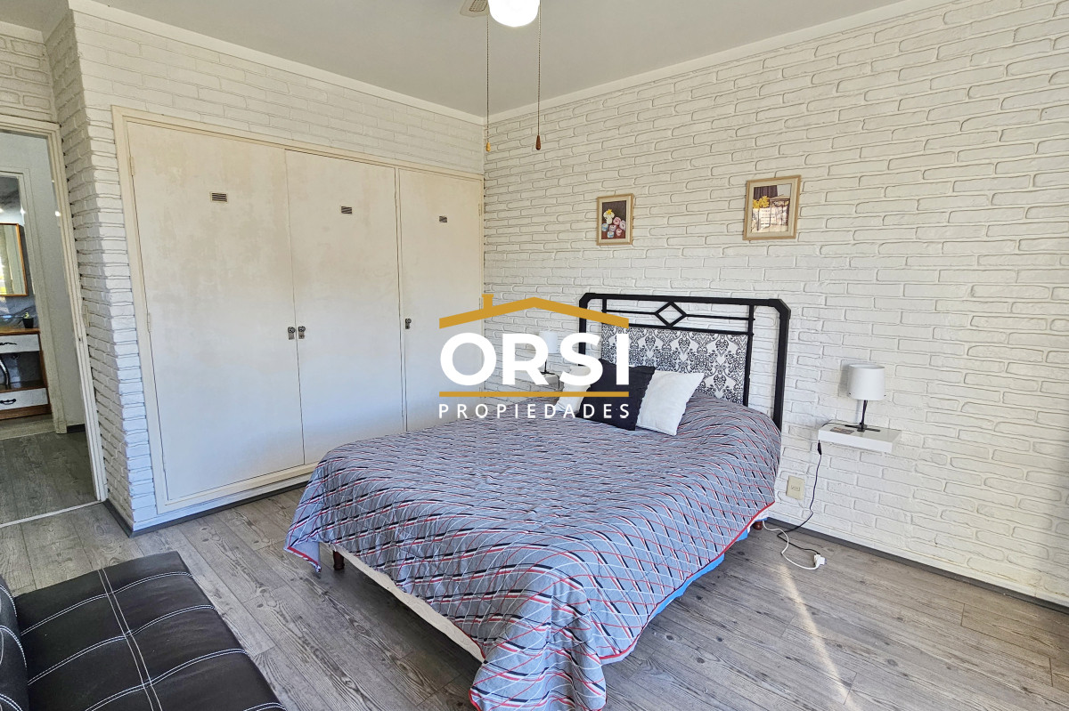 Casa ID.214 - Vendo casa 4 dormitorios en zona Shopping, Lugano, Punta del Este