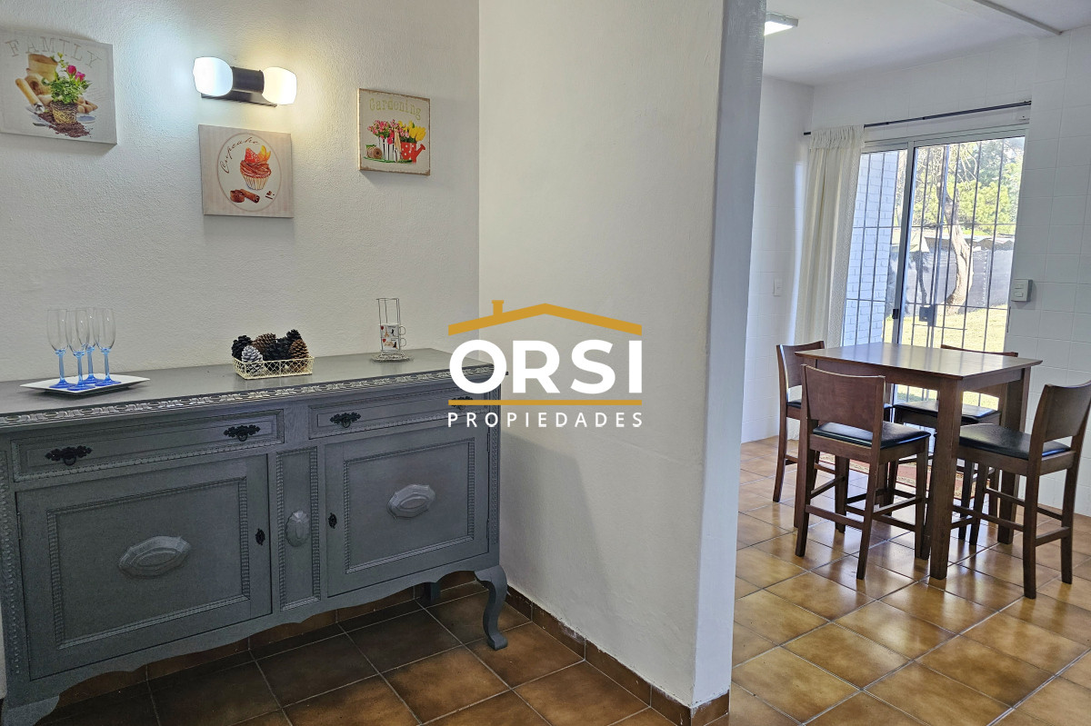 Casa ID.214 - Vendo casa 4 dormitorios en zona Shopping, Lugano, Punta del Este