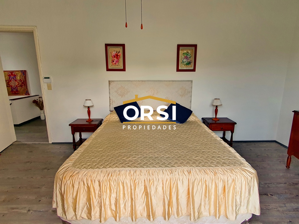 Casa ID.214 - Vendo casa 4 dormitorios en zona Shopping, Lugano, Punta del Este