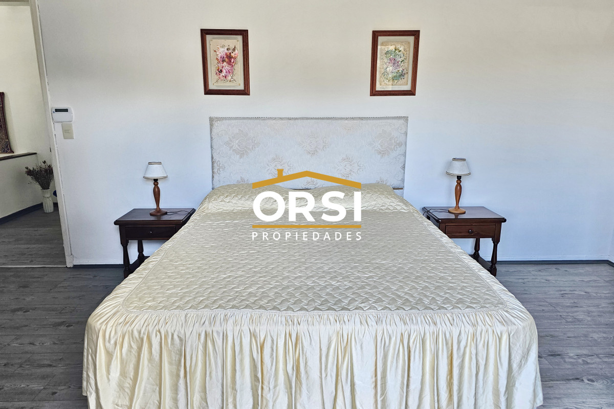 Casa ID.214 - Vendo casa 4 dormitorios en zona Shopping, Lugano, Punta del Este