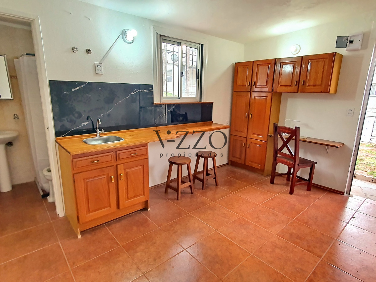 Casa ID.580/Vendo-casa-4-dormitorios-en-zona-Shopping,-Punta-del-Este - Vendo casa 4 dormitorios en zona Shopping, Punta del Este