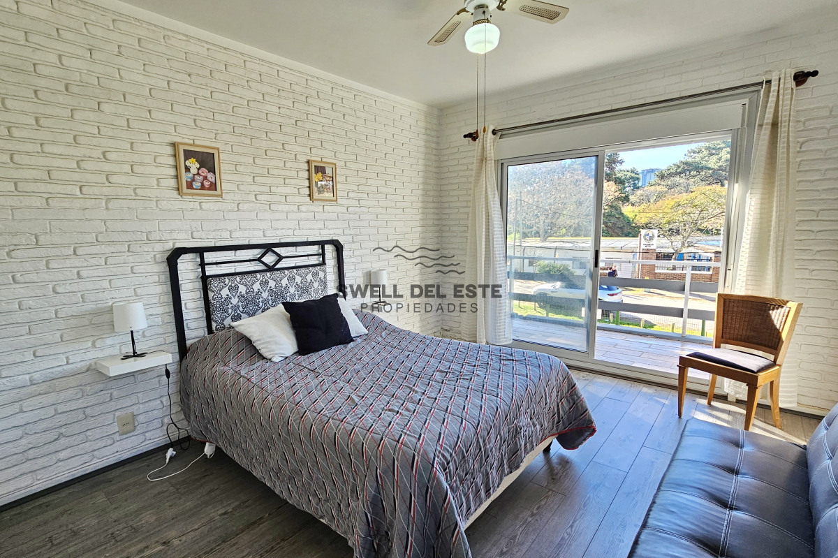 Casa ID.54 - Vendo casa 4 dormitorios en zona Shopping, Lugano, Punta del Este