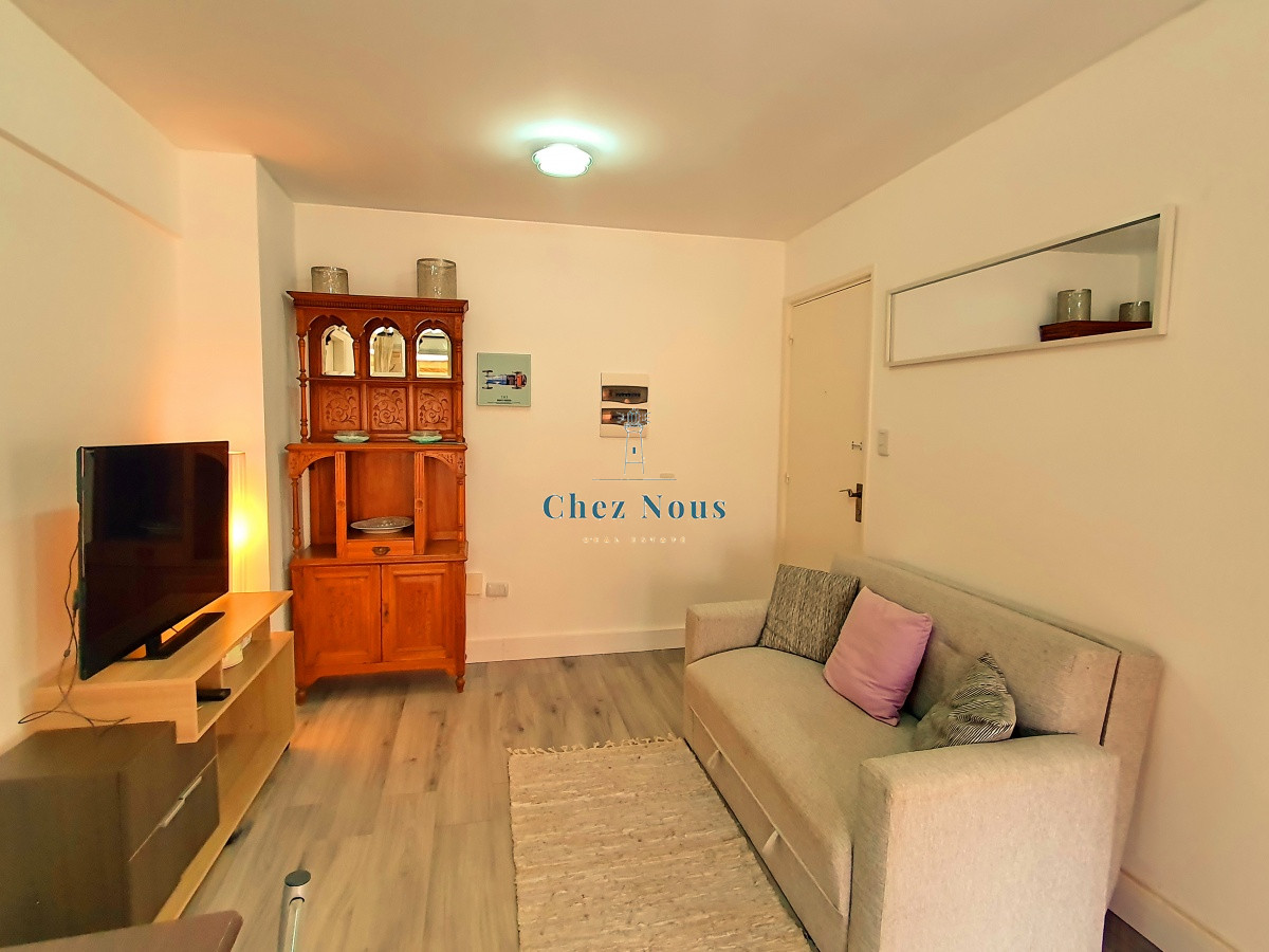 Apartamento ID.1777 - En venta apartamento reciclado 1 dormitorio con balcón y garaje en Peninsula, Punta del Este
