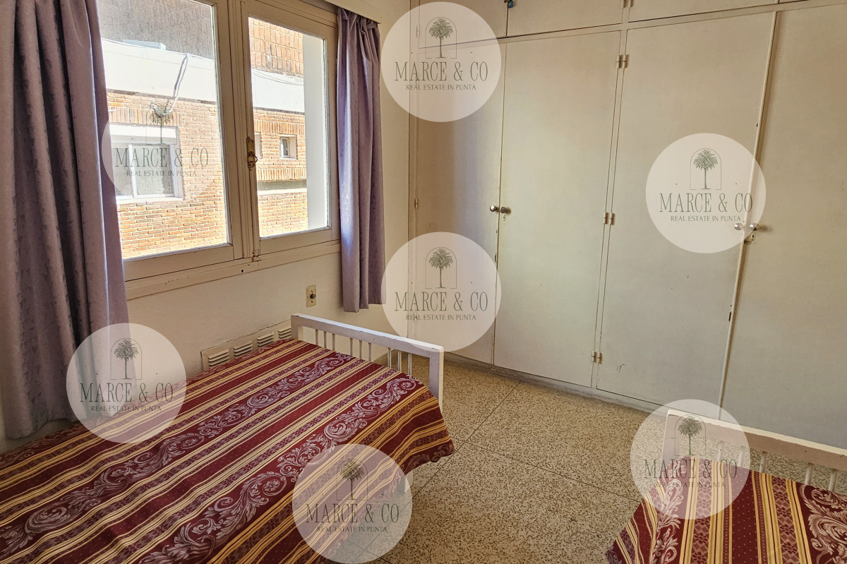 Apartamento ID.2222 - DEPARTAMENTO EN VENTA, 1 DORMITORIO, SOBRE CALLE 20, PENÍNSULA. BAJOS GASTOS COMUNES!! 