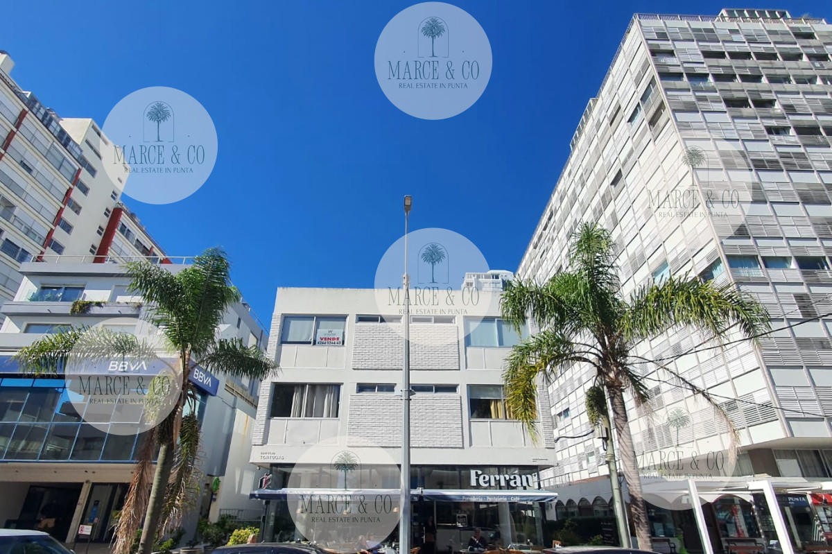 Apartamento ID.1742 - En venta partamento de 1 dormitorio en Península, Punta del Este