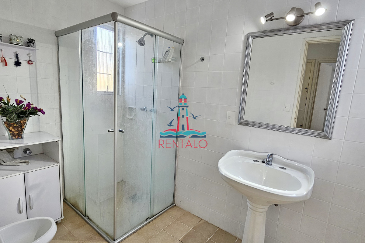 Casa ID.266 - Vendo casa 4 dormitorios en zona Shopping, Lugano, Punta del Este