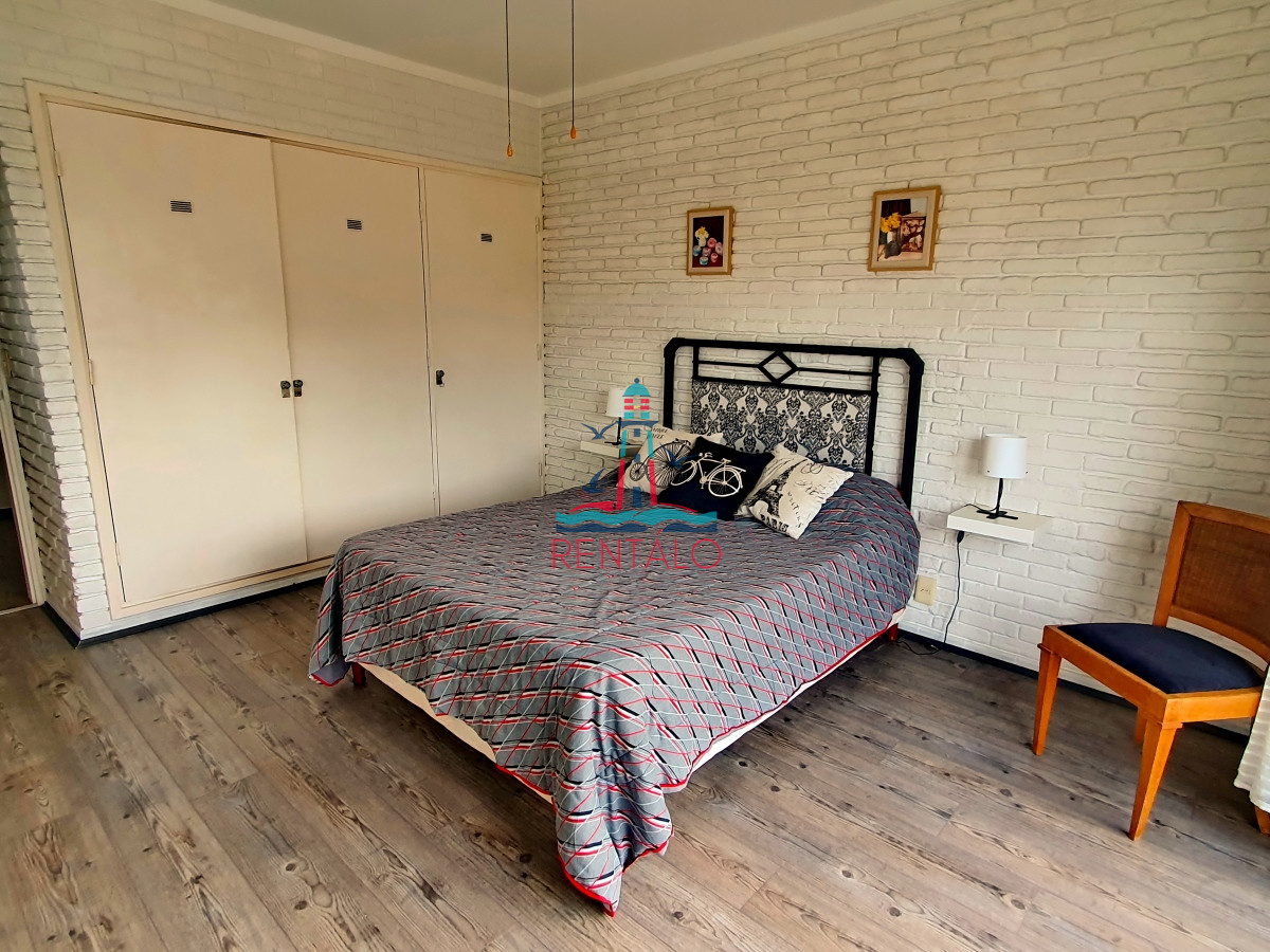 Casa ID.266 - Vendo casa 4 dormitorios en zona Shopping, Lugano, Punta del Este