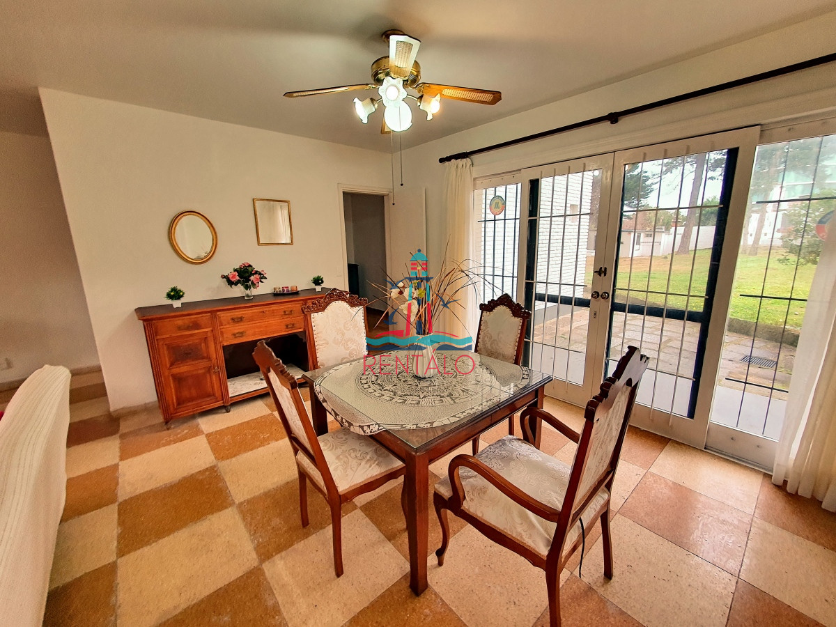 Casa ID.266 - Vendo casa 4 dormitorios en zona Shopping, Lugano, Punta del Este
