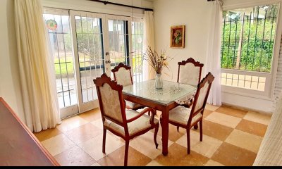 Vendo casa 4 dormitorios en zona Shopping, Lugano, Punta del Este
