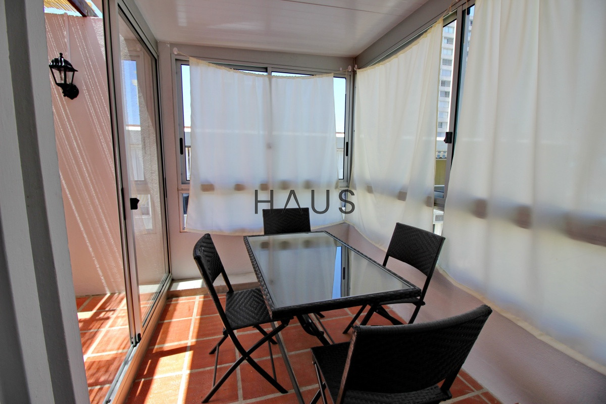 Apartamento ID.81 - En venta apartamento 2 dormitorios con parrillero y garaje en Península, Punta del Este