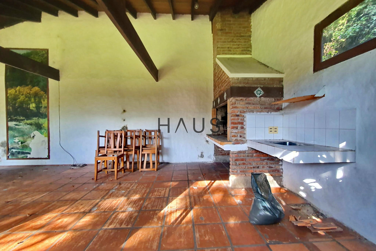 Casa ID.506 - Venta de casa 3 dormitorios en barrio cantegril Punta del este, Maldonado, cerca de playa Mansa