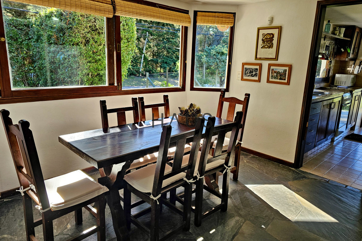 Casa ID.75 - En venta casa de 3 dormitorios y 3 baños en Rincon del indio, Punta del Este.