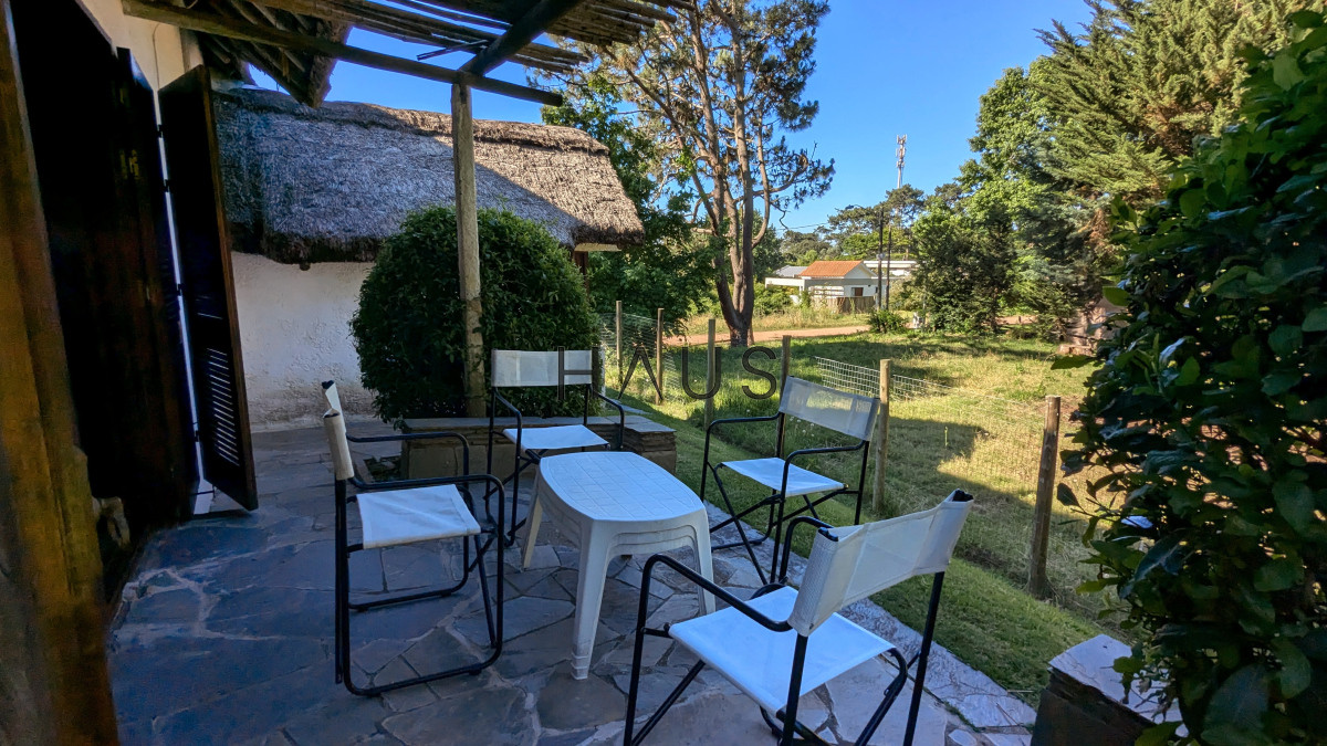 Casa ID.75 - En venta casa de 3 dormitorios y 3 baños en Rincon del indio, Punta del Este.
