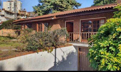Venta de casa 3 dormitorios en barrio cantegril Punta del este, Maldonado, cerca de playa Mansa