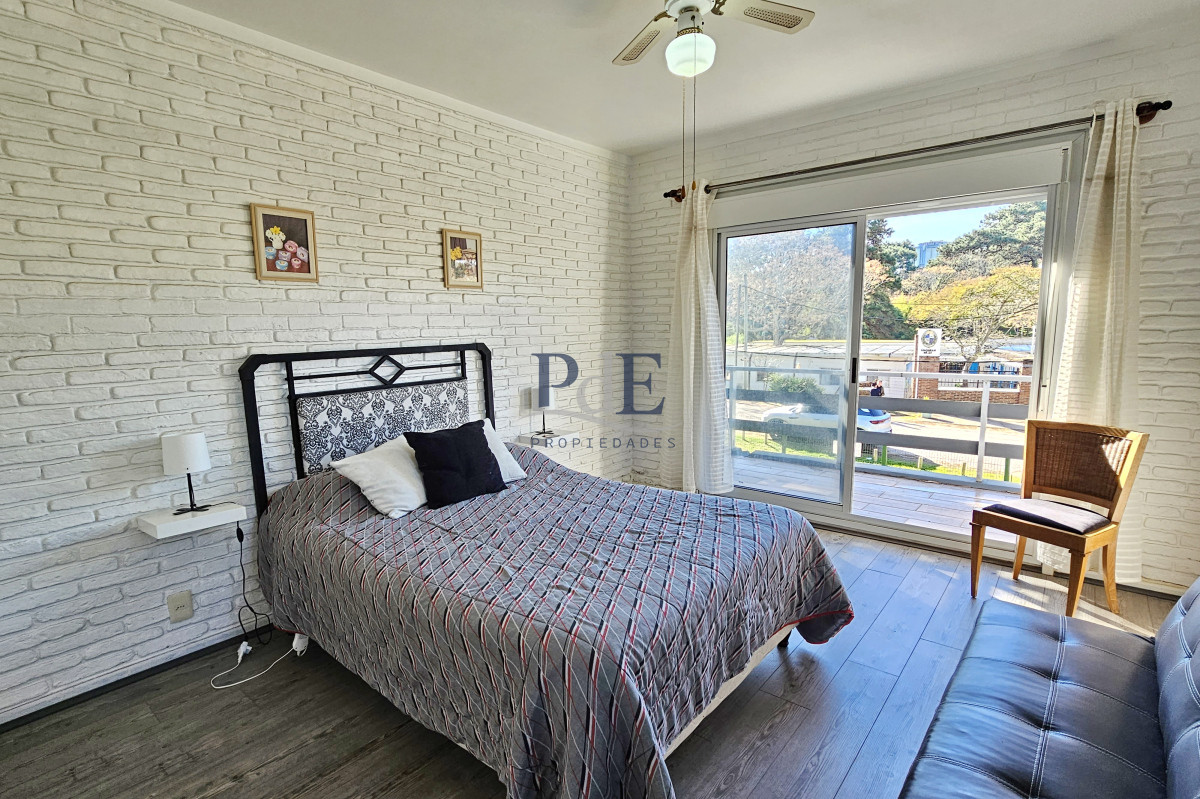 Casa de 4 Dormitorios en la zona del Shopping. Punta del Este. - Imagen 14