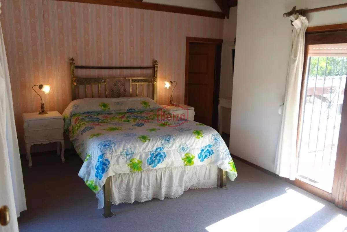 Casa ID.165872/Excelente-casa-moderna-en-Tio-tom,-pegada-al-mar - Casa de 4 dormitorios con piscina en alquiler en Brava, Punta del Este.