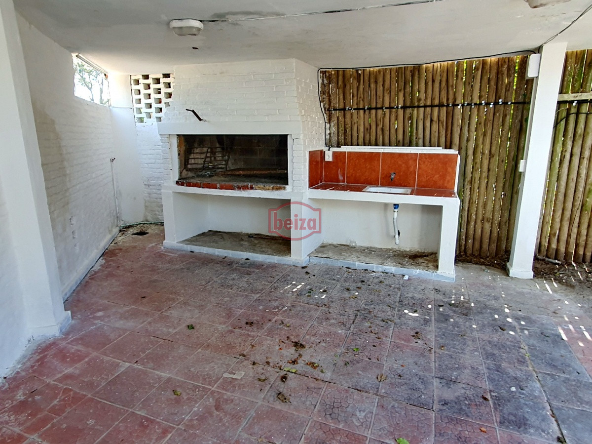 Casa ID.165734/Casa-en-Venta-de-3-dormitorios-en-Lausana-,-Maldonado - Vendo casa zona Roosevelt (Punta Shopping), Punta del Este
