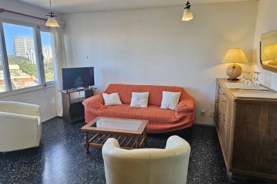 Vendo apartamento de 2 dormitorios. Aidy Grill, Punta del Este