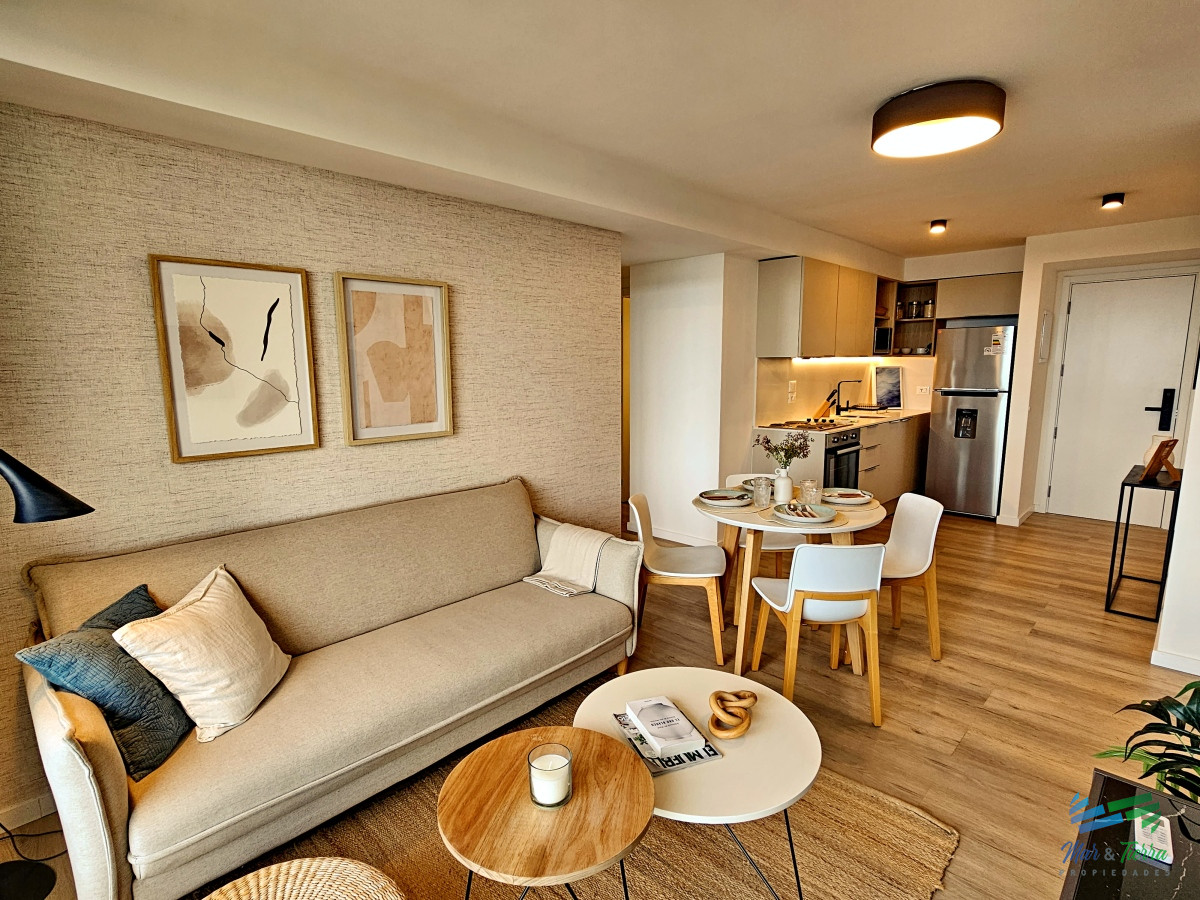 APARTAMENTO EN ATLANTICO MORE, DOS DORMITORIOS EN VENTA, PUNTA DEL ESTE 