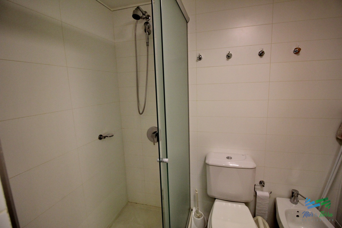 Apartamento ID.2823 - APARTAMENTO 1 DORMITORIO EN ALQUILER, CON SERVICIOS, AV.ROOSEVELT, PUNTA DEL ESTE