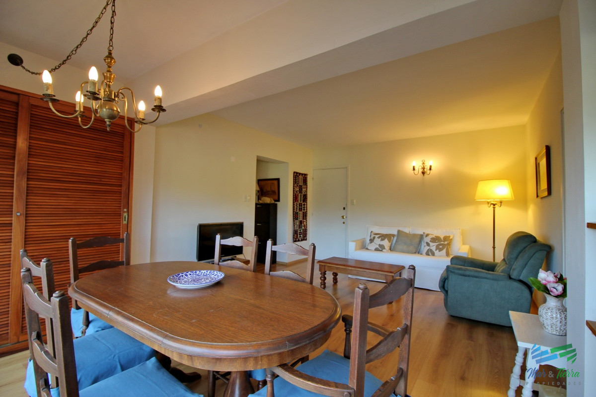 Apartamento ID.1483 - Alquilo apartamento INVERNAL reciclado 1 dormitorio en Punta del Este frente al mar, en playa mansa.