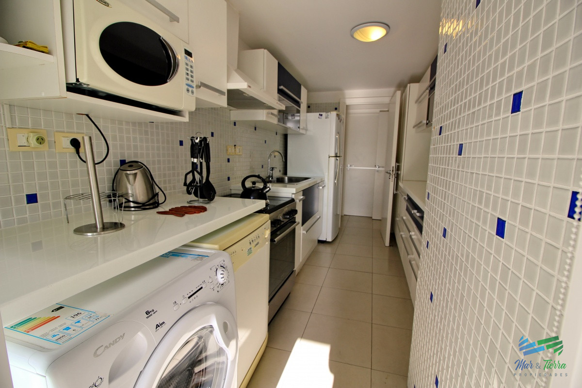 Apartamento ID.6 - En alquiler y venta... oportunidad.. torre de categoría.. a metros del mar!!!