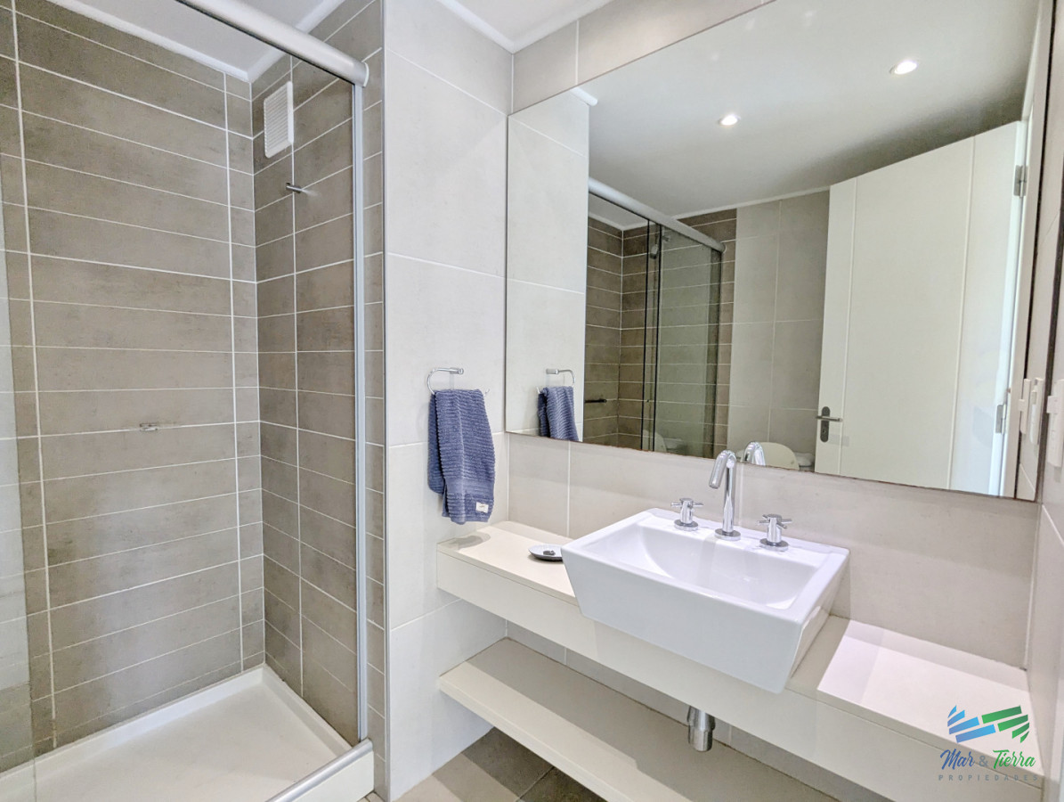 Apartamento ID.5656 - Alquiler invernal o baja temporada de 2 dormitorios en Ocean Drive 