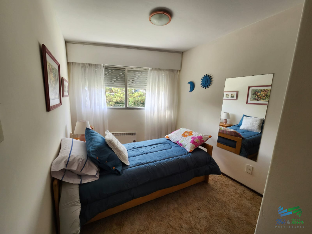 Apartamento ID.150 - Venta de apartamento 3 dormitorios en primera línea sobre playa Mansa