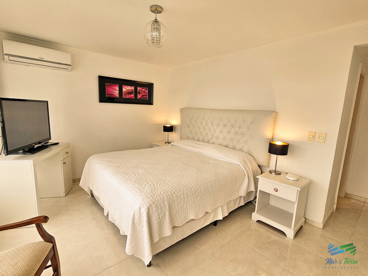 Apartamento ID.4440 - APARTAMENTO EN ALQUILER. TEMPORADA 2025, PLAYA MANSA, PUNTA DEL ESTE 
