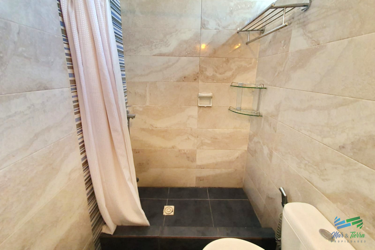 Apartamento ID.180 - En venta partamento de 1 dormitorio en Península, Punta del Este
