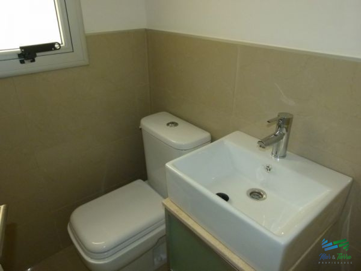 Apartamento ID.2908 - Vendo departamento 3 dormitorios con vista al mar, primera linea, Brava, Rincon del Indio, Punta del Este.