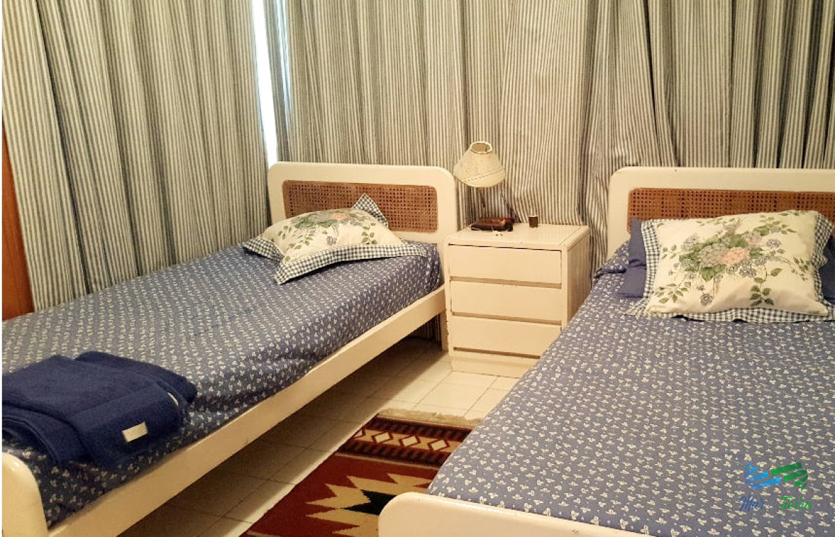 Apartamento ID.749 - Apartamento de 2 dormitorios y 2 baños a 1 cuadra de Gorlero, con gran terraza y parrillero propio.