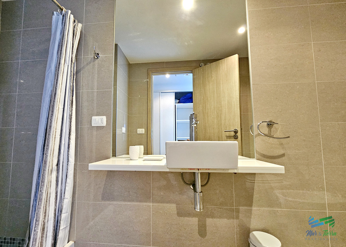 Apartamento ID.4951 - Venta de apartamento 1 dormitorio a estrenar full amenities playa Brava Punta del este 
