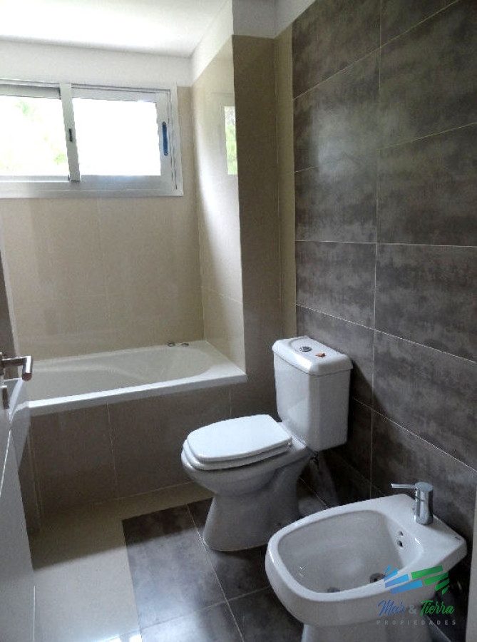 Apartamento ID.168 - Vendo apartamento 2 dormitorios con parrillero propio y piscina, San Rafael, Punta del Este