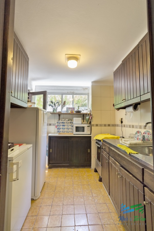 Apartamento ID.2489 - Departamento 3 dormitorios en venta, reciclado, frente al mar, Peninsula, Punta Del Este.