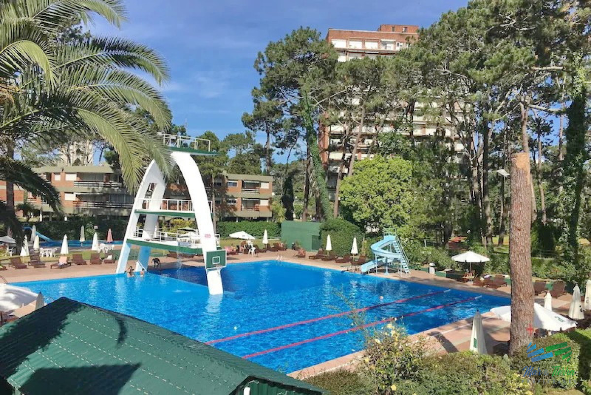 Apartamento ID.5684 - Venta de apartamento en Arcobaleno Punta del este 